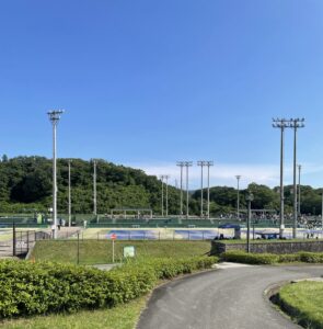 吉川総合公園、テニスコート、ナイター